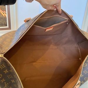 Oversized duffle bag